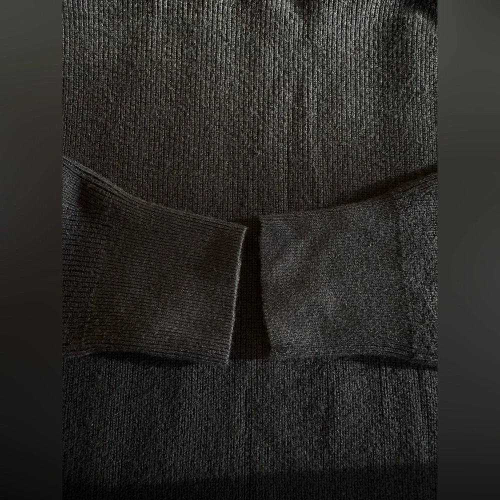 Lululemon Merino Wool Blend Ribbed Crewneck Sweater Black 10